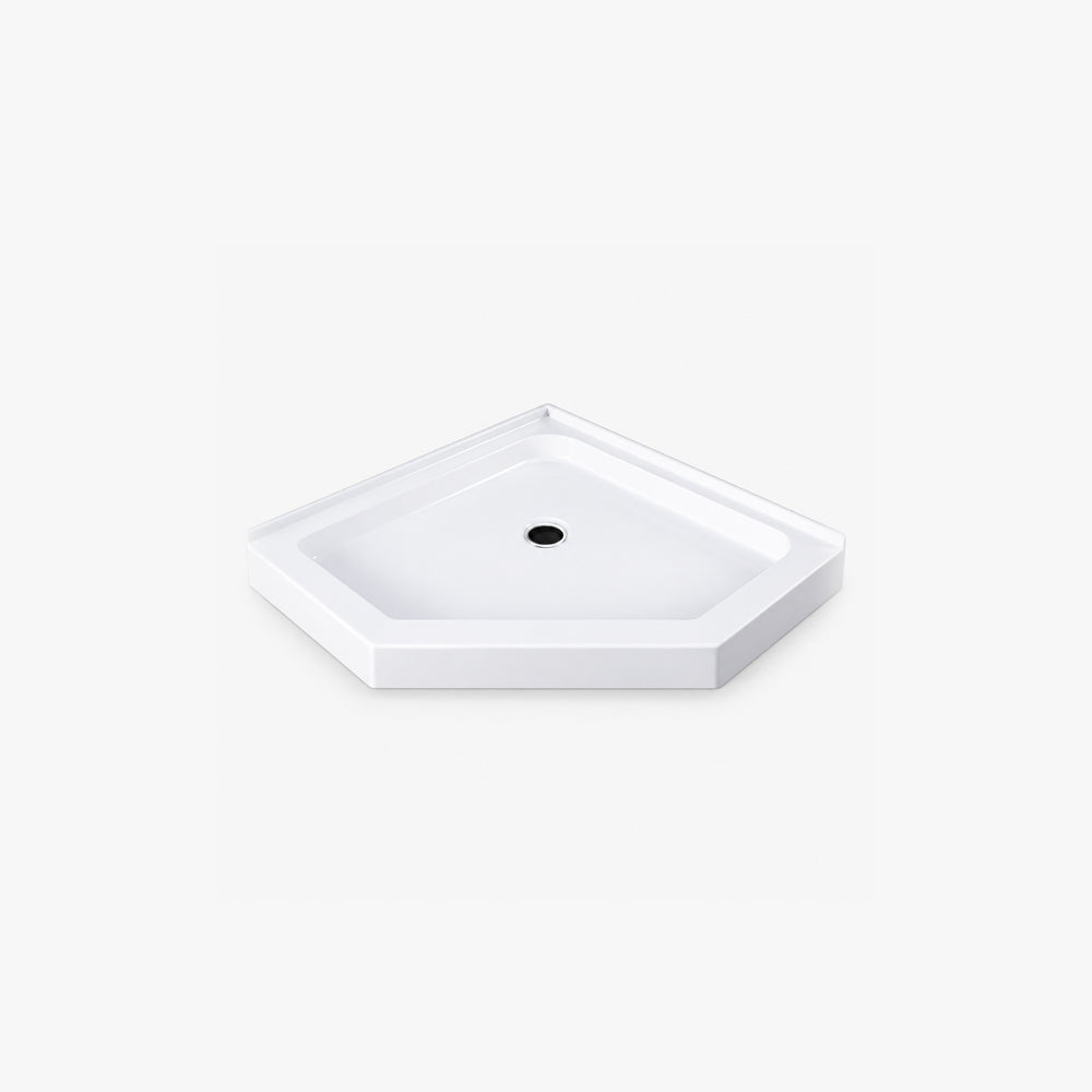 Base de douche Bard à angle néo 48 po x 48 po avec drain central
